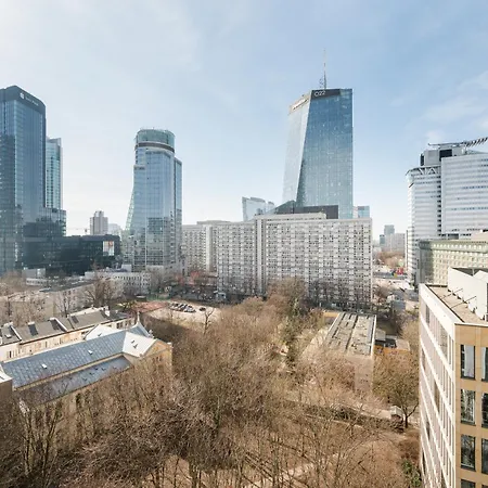 Towers Skyline Apartment *